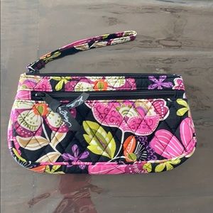 NWOT Vera Bradley Floral Wristlet
